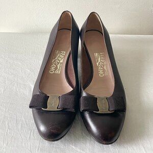Salvatore Ferragamo 1.1inch Leather Pumps